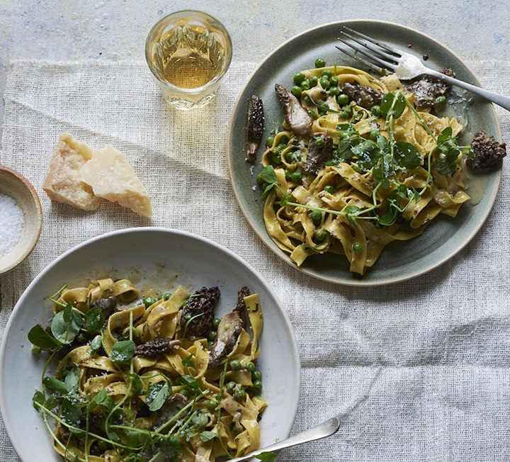 Morel, pea & pink peppercorn pasta