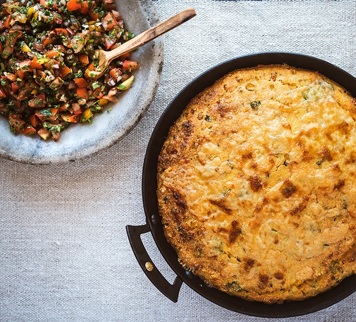 Chilli cornbread with tomato salsa