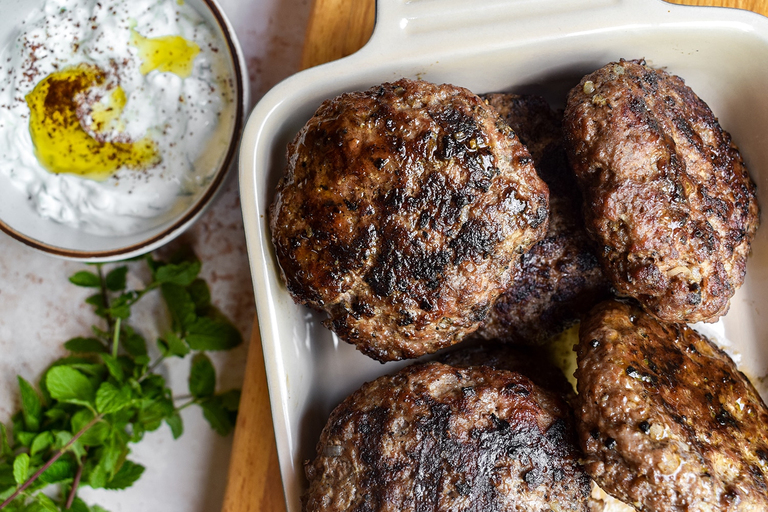Spiced lamb burgers