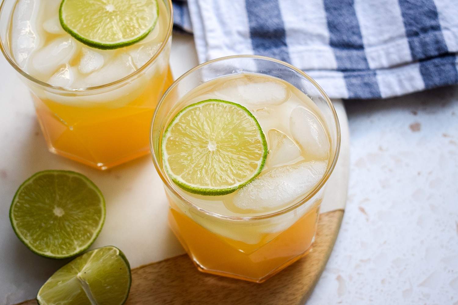 Lemongrass, gallangal & manuka honey zinger